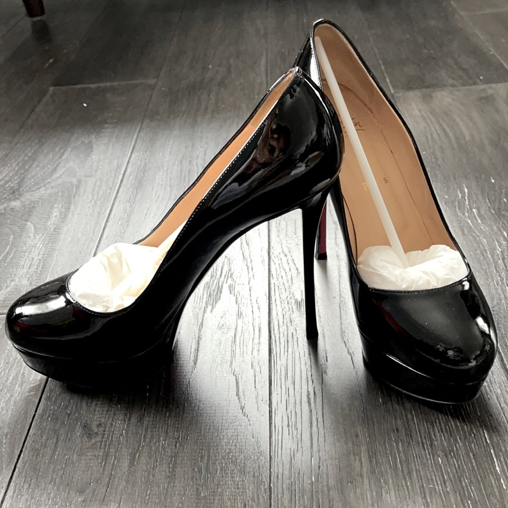 Dirditta Christian Louboutin 39